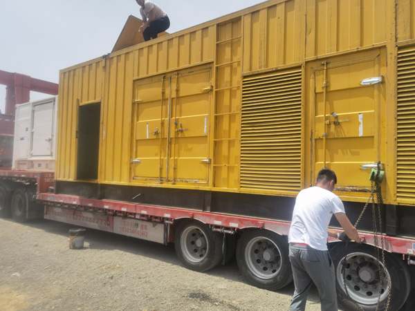 永清除了负载情况和发动机维护，还有哪些因素会影响 200kw 柴油发电机的油耗？
