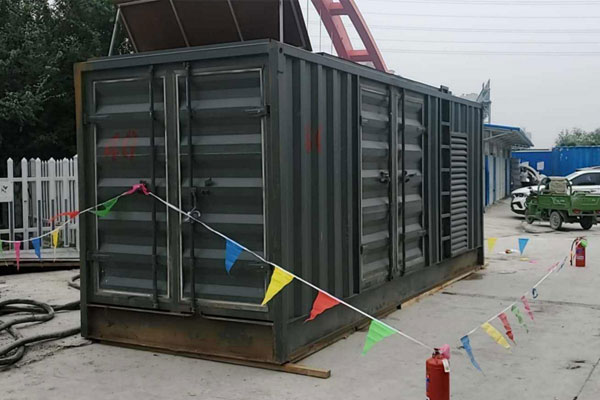 永清发电机租赁空气滤清器多久更换一次？