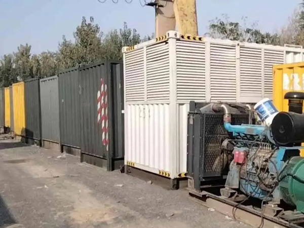 永清200KW柴油发电机机组每小时油耗是多少？
