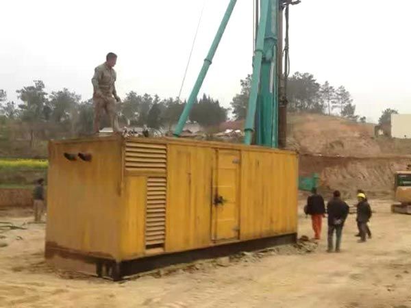 永清如何判断水冷式机油散热器密封件是否需要更换？